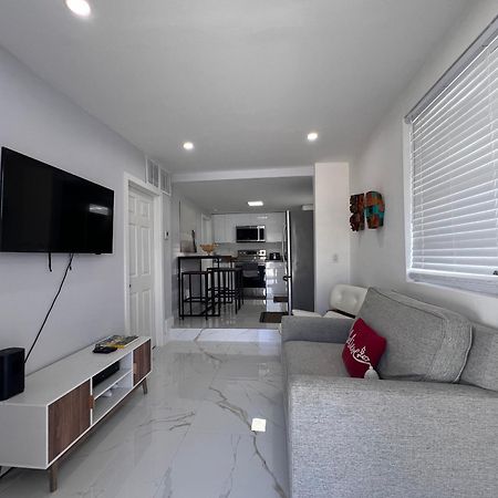 Charming Two Bedroom Apartment. Miami Exterior foto